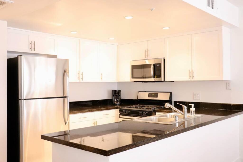 Heart Of West Hollywood Modern Suite 2 Bedroom 2 Bath Лос Анджелис Екстериор снимка